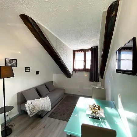 Porta Nuova Attic Apartment Turin